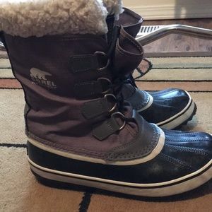 Sorel carnival winter boots
